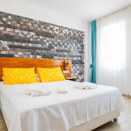 Limonata Ex Vina Garden 호텔