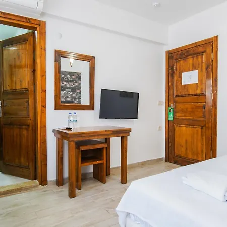 Limonata Ex Vina Garden 호텔 보즈자아다